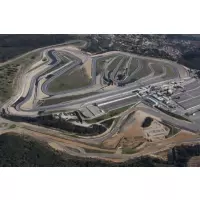 Vue-aerienne-circuit-de-ledenon.jpg