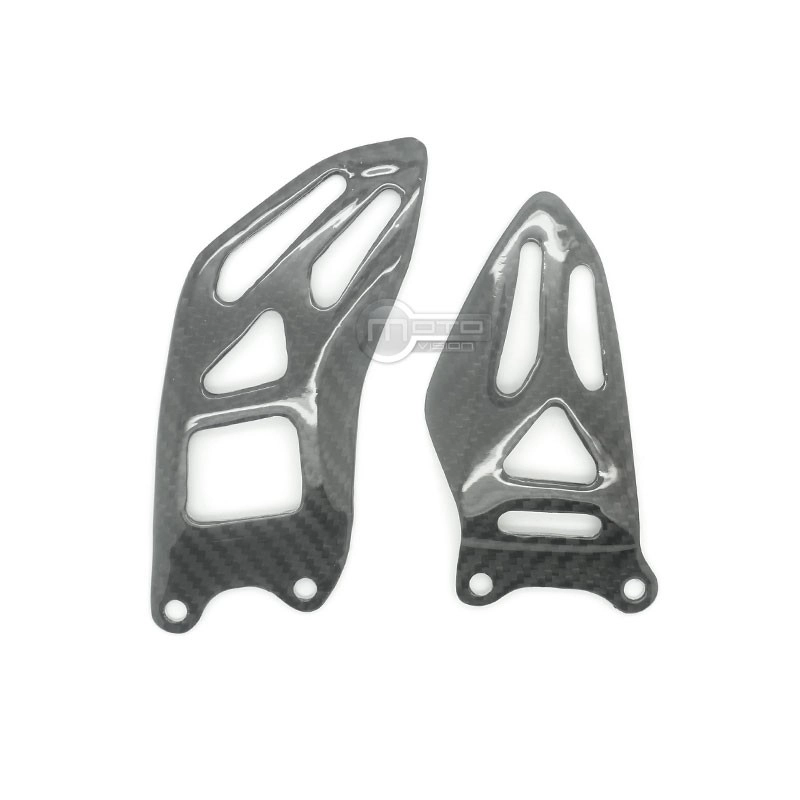 Reposes pieds carbone suzuki gsxr 1000  2009-13 et 600 750 2011-13