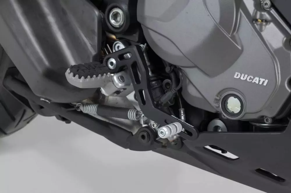 Https://site.moto-vision.com/medias/img/sw-motech/16100754-01.jpg