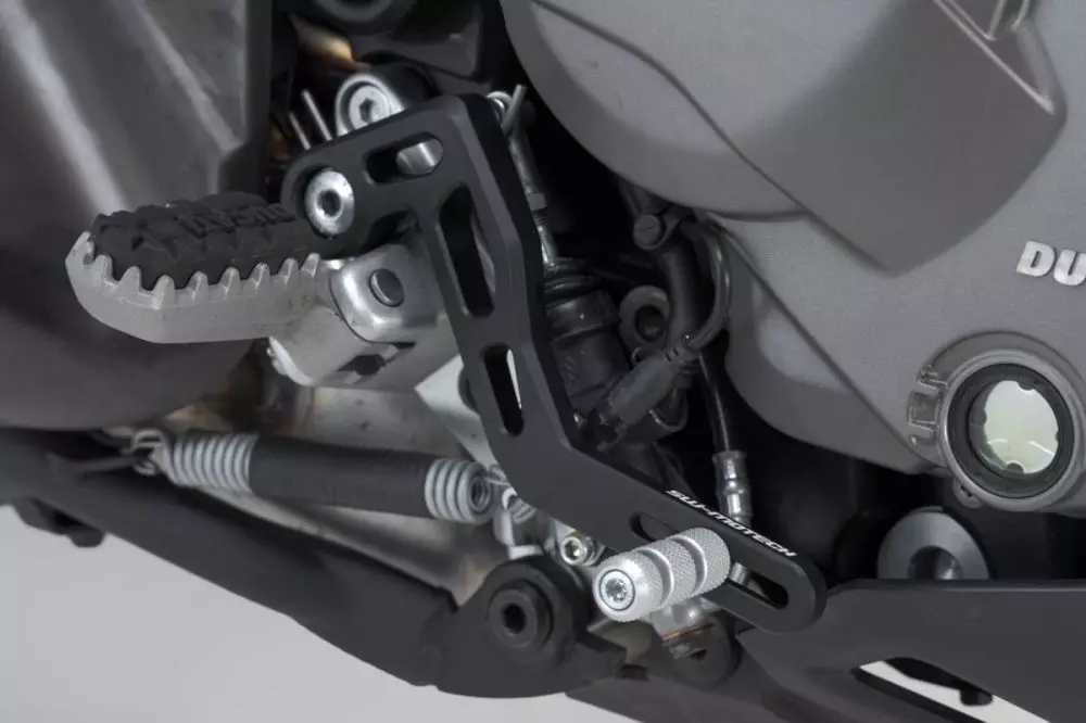 Https://site.moto-vision.com/medias/img/sw-motech/16100754-02.jpg