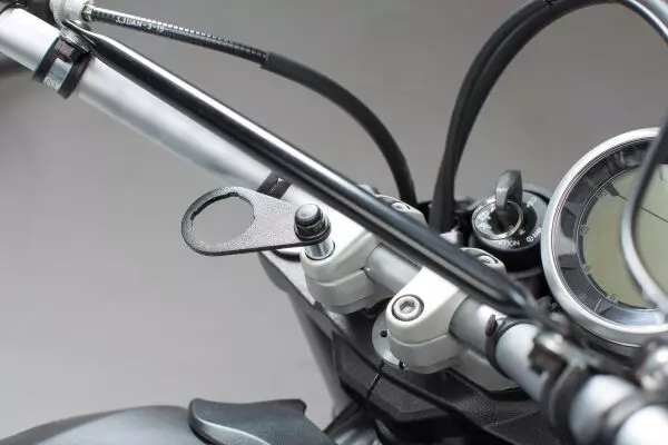 Https://site.moto-vision.com/medias/img/sw-motech/21300286-02.jpg