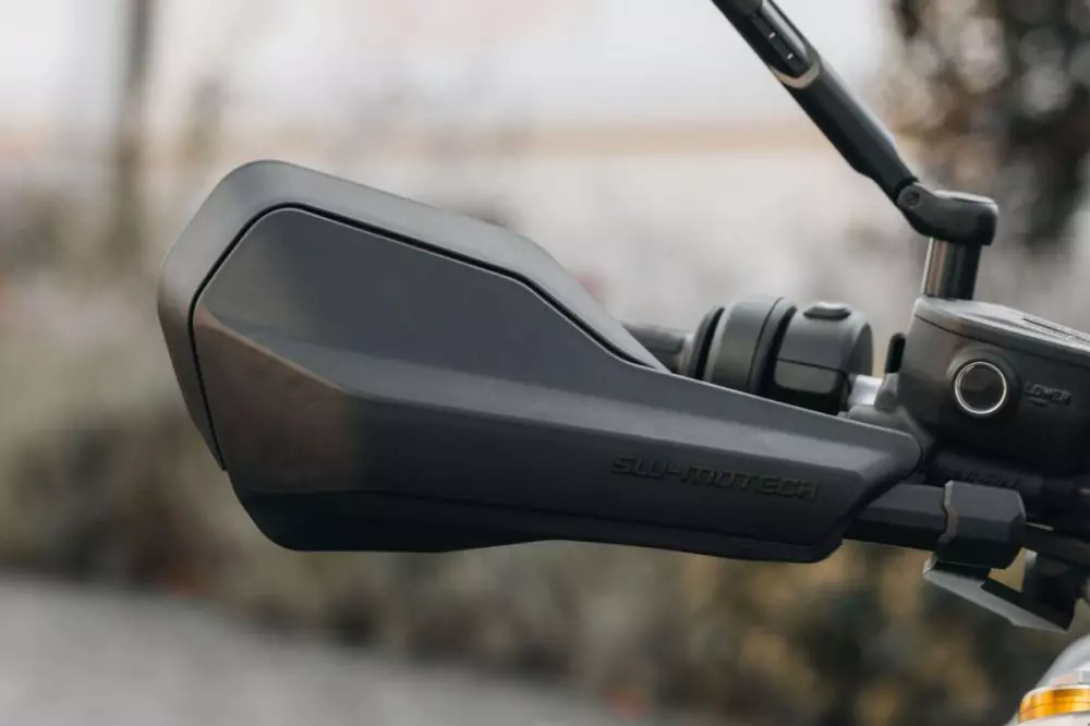Https://site.moto-vision.com/medias/img/sw-motech/6352652-03.jpg