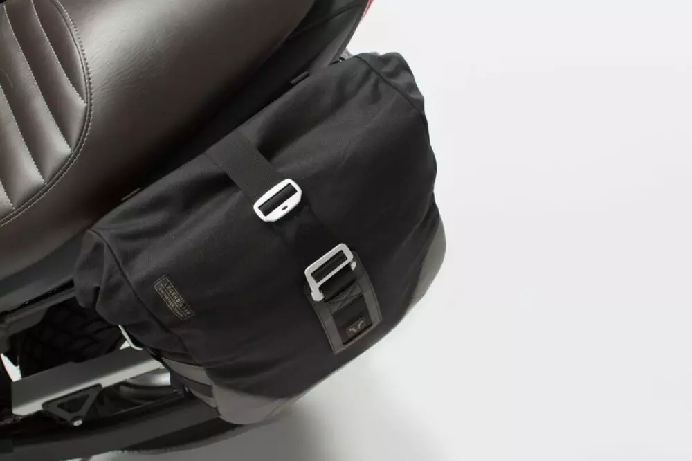 Https://site.moto-vision.com/medias/img/sw-motech/15100751-03.jpg