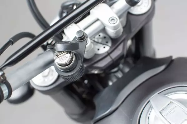 Https://site.moto-vision.com/medias/img/sw-motech/21300286-03.jpg