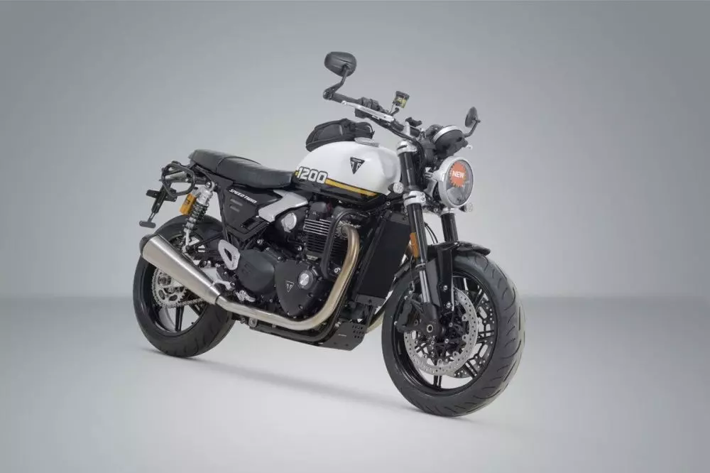 Https://site.moto-vision.com/medias/img/sw-motech/35012249-03.jpg