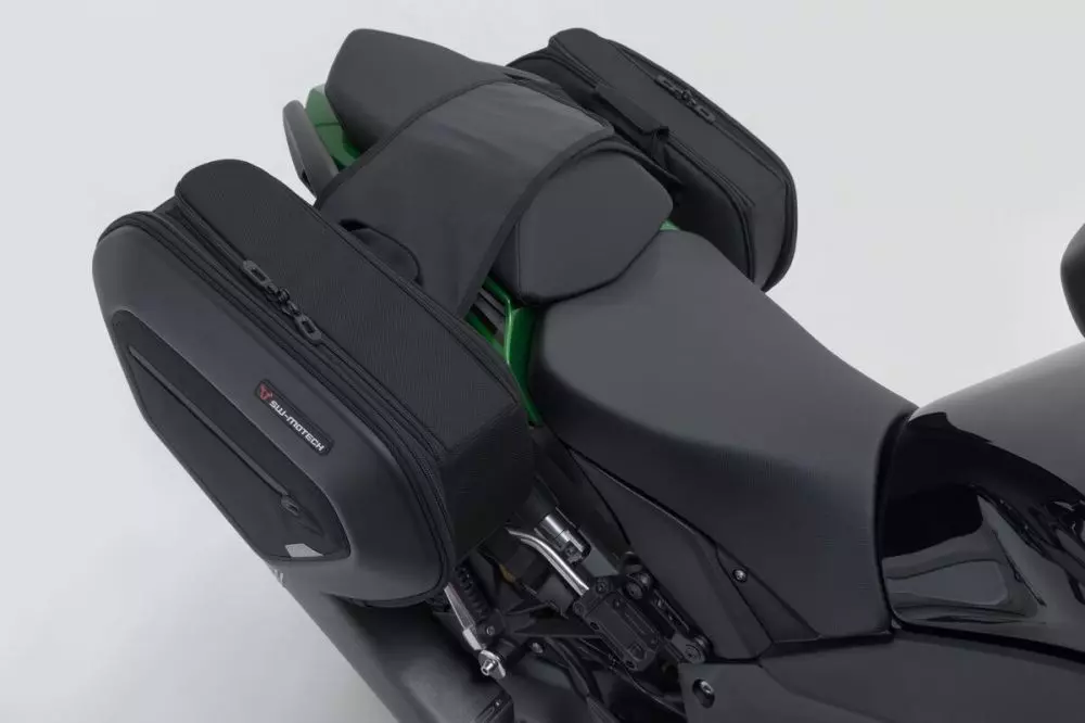 Https://site.moto-vision.com/medias/img/sw-motech/35100154-06.jpg