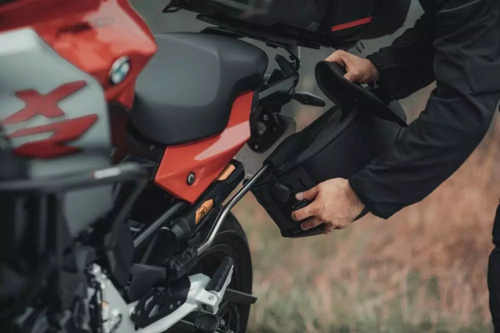 Https://site.moto-vision.com/medias/img/sw-motech/35011851-07.jpg