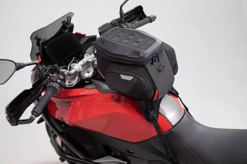 Https://site.moto-vision.com/medias/img/sw-motech/35020443-07.jpg