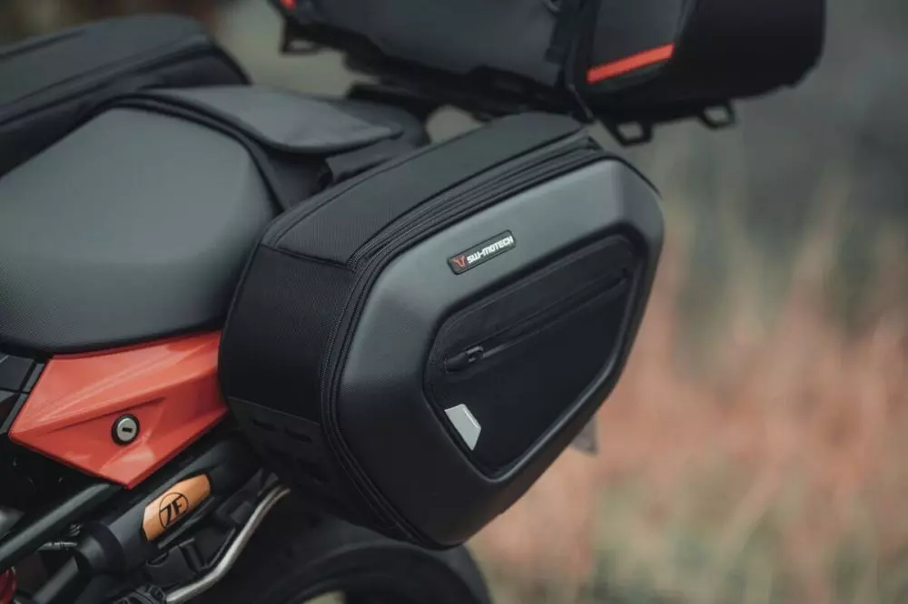 Https://site.moto-vision.com/medias/img/sw-motech/35100161-08.jpg