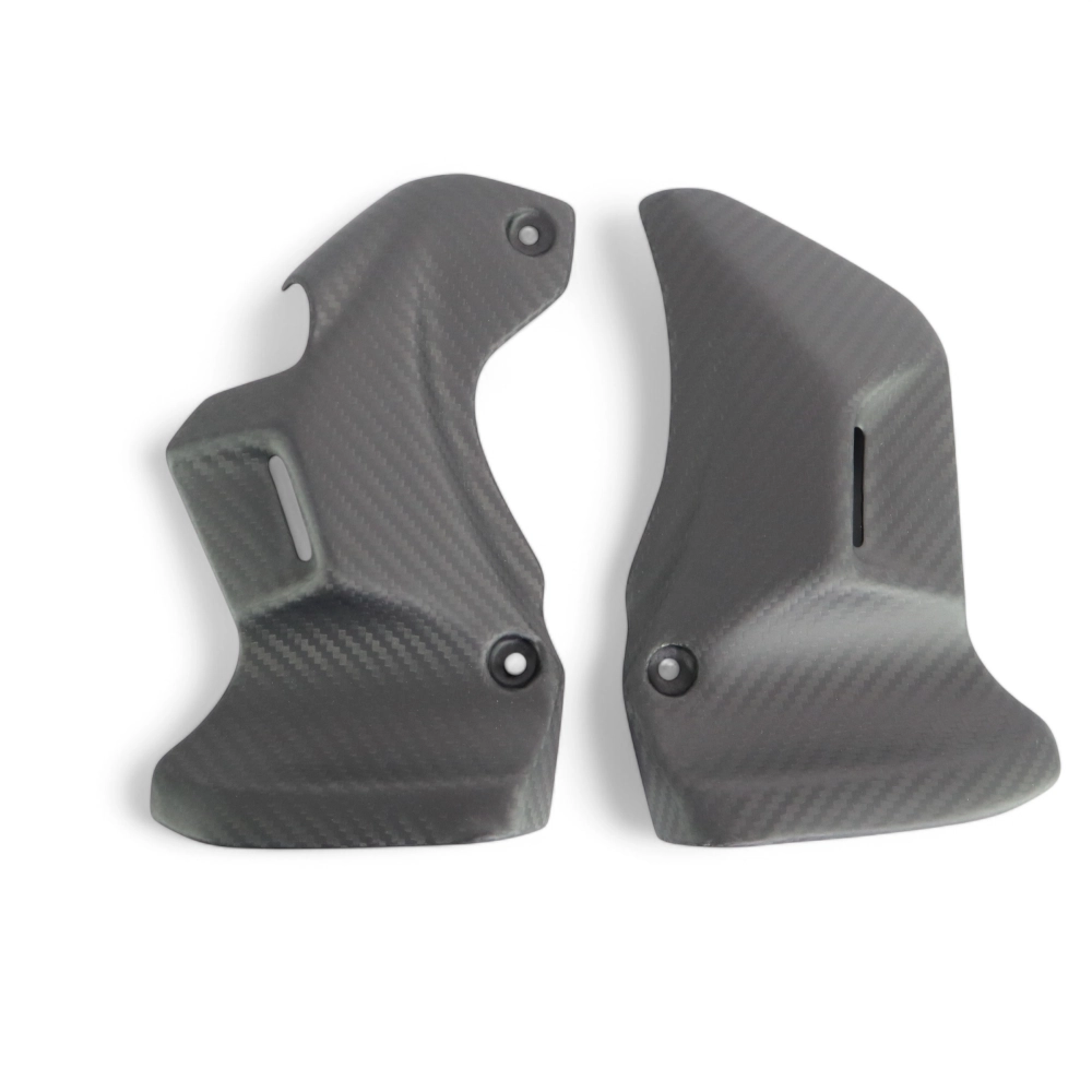 Ecopes sous réservoir avant carbone kawasaki z900 rs 2018-2021/rs se 2022- .jpeg