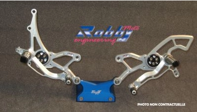 Commandes reculées robby race